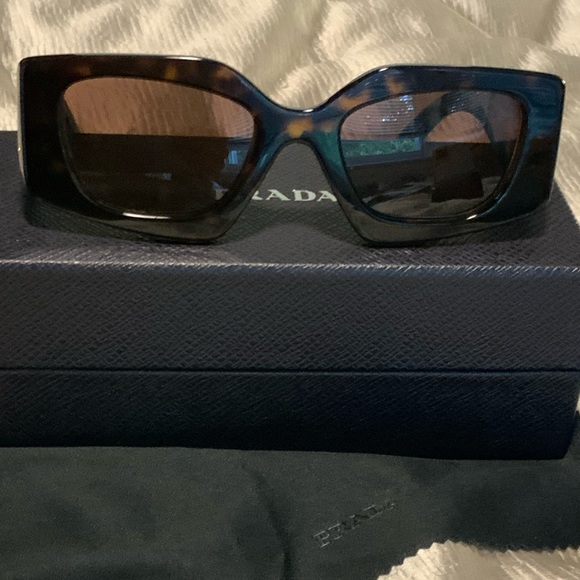 Prada Sunglasses - Picture 2 of 5